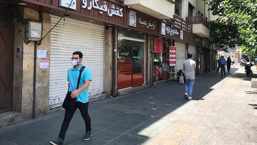 İran'da maske yarından itibaren zorunlu olacak!