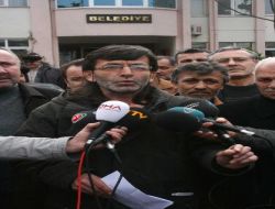 Sahipsiz Eşeğe İlgi Göstermeyen Belediye Protesto Edildi