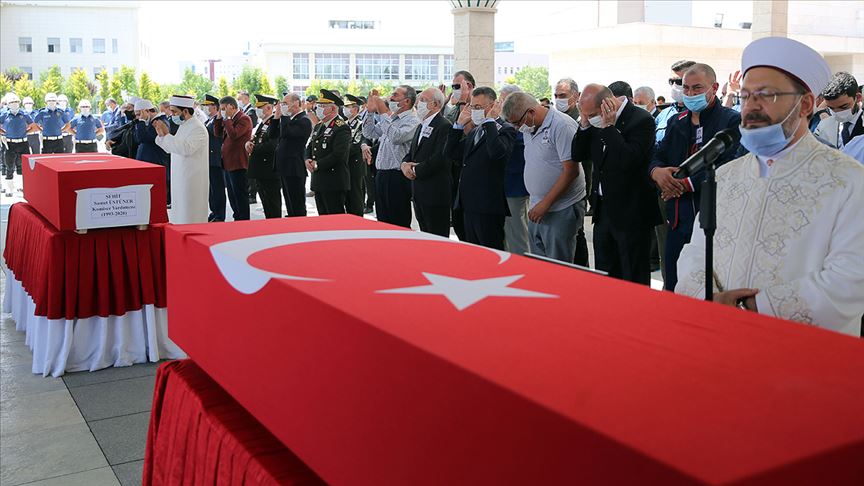 'Van Şehitlerine Veda'