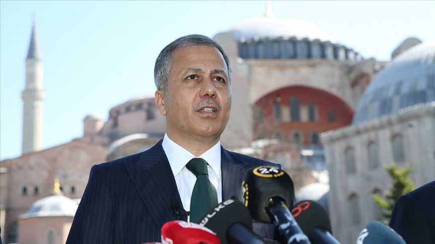 İstanbul Valisi Yerlikaya'dan Ayasofya-i Kebir Camii paylaşımı