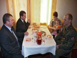 Rusların Yüzde 75'i Dayak Ve Kötü Muamele Nedeni İle Orduda Görev Almak İstemiyor