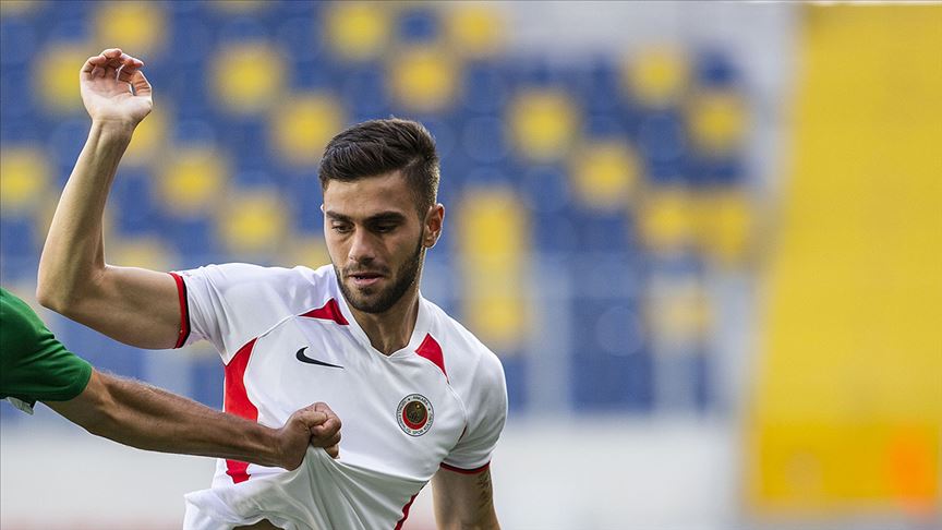 Gençlerbirliği'nin genç forveti İlker Karakaş: Bu sezonu ilk 8'de bitirmek istiyoruz