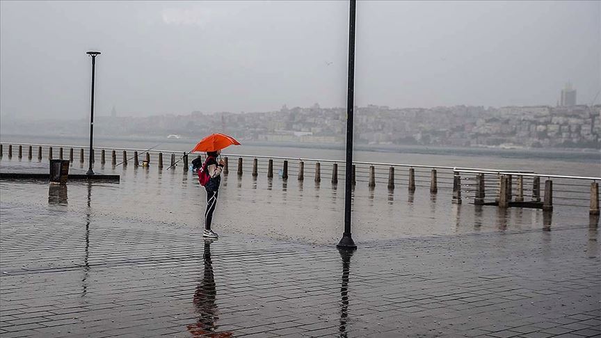 Marmara Bölgesi'nde gök gürültülü sağanak bekleniyor..