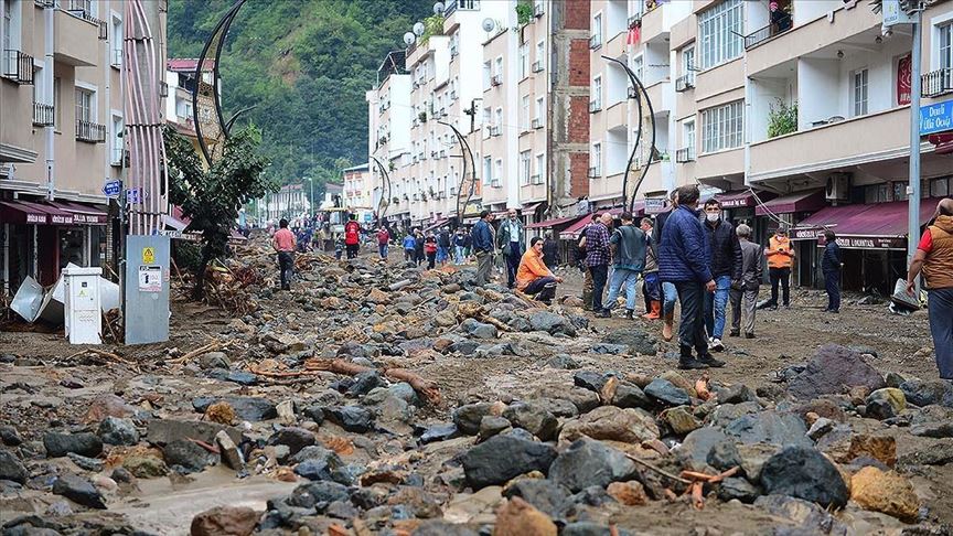 Giresun'daki selde hayatını kaybedenlerin sayısı 4'e yükseldi!
