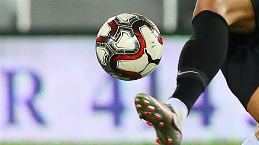 Akhisarspor'da 5 futbolcunun Kovid-19 testi pozitif çıktı!