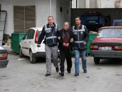 İzmir'de İki Yıl Önce İki Kişiyi Öldürüp Kaçan Zanlı Yakalandı