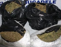 Elazığ'da Uyuşturucu Operasyonu: 7 Kilo 874 Gram Esrar Ele Geçirildi!