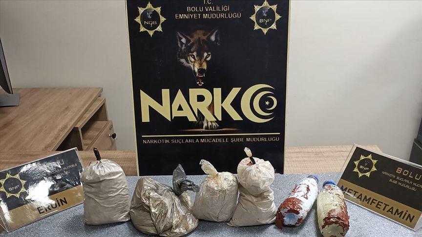 Bal tenekesiyle eroin sevkiyatı 'Sezar'ın hassas burnuna takıldı!