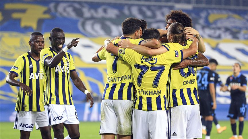 Fenerbahçe üst üste 3. galibiyetini aldı!