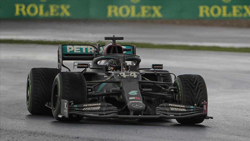 Hamilton, Schumacher'i İstanbul'da yakaladı!