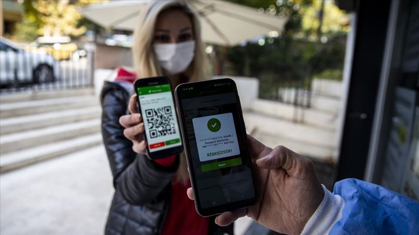 Ankaralı kuaför müşterilerini HES koduyla kabul ediyor