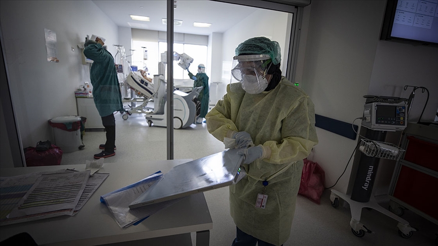 Son 24 saatte 30 bin 424 kişinin Kovid-19 testi pozitif çıktı, 220 kişi hayatını kaybetti!