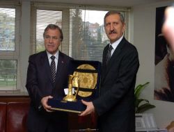 "Ne Yasama Organı Ne De Yürütme Organı Yargıya Müdahale Edemez!"