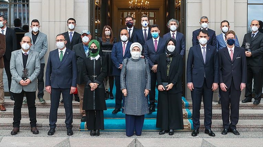 Emine Erdoğan: Umarım gün gelir, iklim krizinin bittiği, doğanın yaralarının sarıldığı günleri görürüz