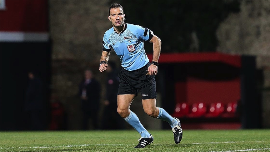 Fenerbahçe-Medipol Başakşehir maçının hakemi belli oldu!