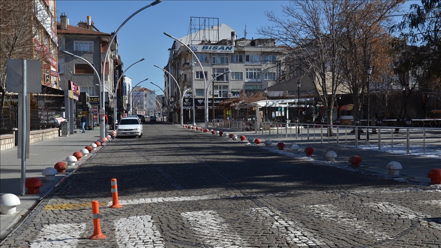 Son 24 saatte 5 bin 856 kişinin testi pozitif çıktı, 144 kişi hayatını kaybetti!