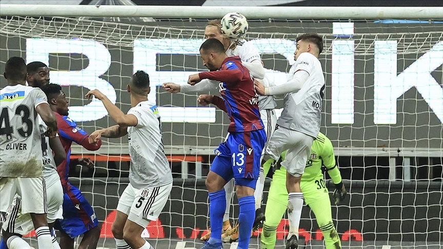 Beşiktaş'ın yenilmezlik serisini Trabzonspor bitirdi!