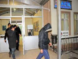 Sınıra Geçmek İsteyen Filistinli Kaçaklar Yakalandı