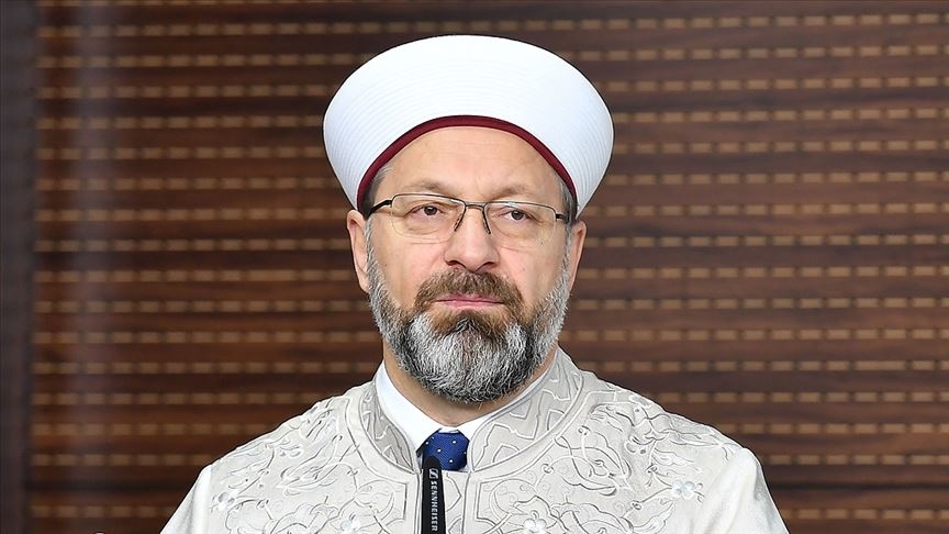 Erbaş: Bize düşen, sabır, dua ve tevekkül değerlerini kuşanmaktır!