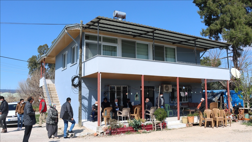 Mersin'de balıkçı teknesi alabora oldu: 2 ÖLÜ