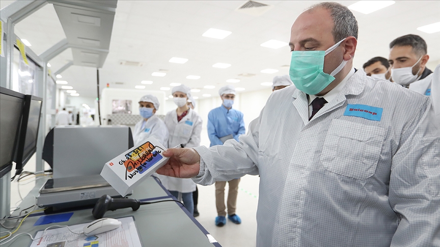 Türkiye'de üretilen 'Xiaomi' akıllı telefonlar nisanda satışa sunulacak!