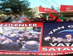 Chp'lilerden Tekel İşçilerine Destek Yürüyüşü