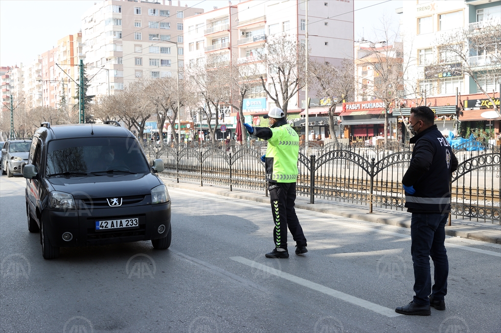 "Çok yüksek riskli" iller kategorisindeki Konya'da denetimler sürüyor