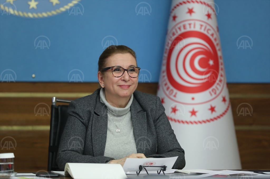 Ticaret Bakanı Pekcan, AB Ekonomi Komiseri Gentiloni ile görüştü