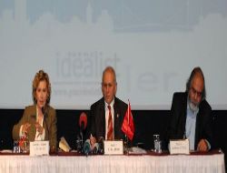 "Belge Toplamak Doğal, Bunlardan Bir Şey Çıkarmamak Lazım"