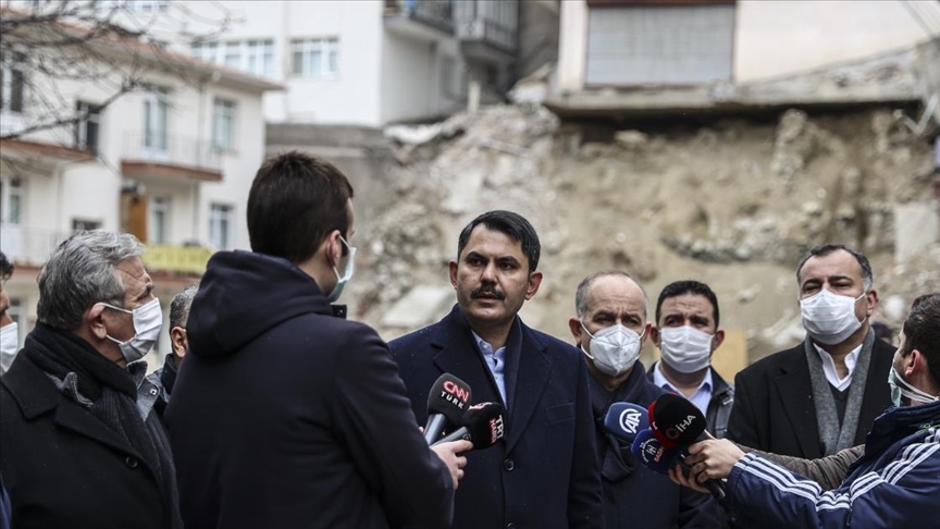 Çevre ve Şehircilik Bakanı Kurum: Açelya Apartmanı ve etrafındaki apartmanlar şu an için risk altında
