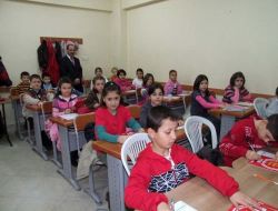 Ödüllü Sınava Öğrenciler Yoğun İlgi Gösterdi