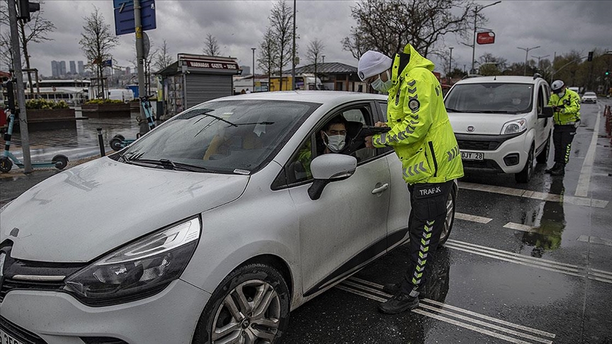 Kısıtlamaları ihlal eden 47 bin 61 kişi hakkında işlem yapıldı