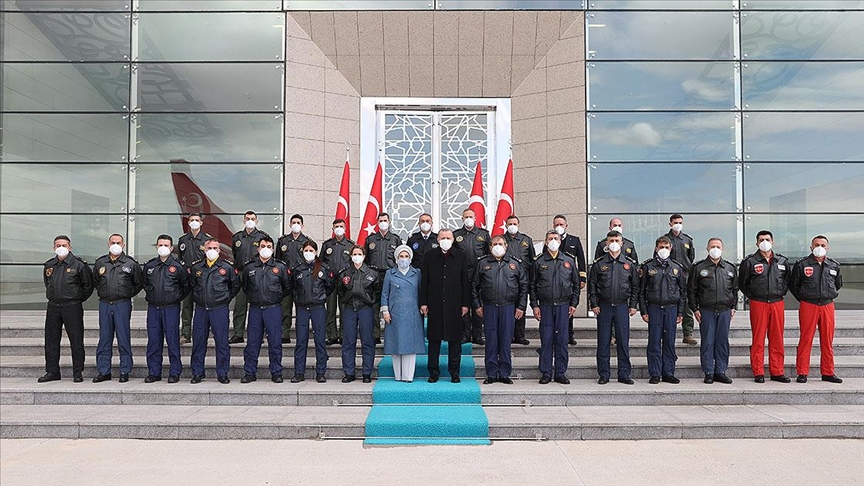 Cumhurbaşkanı Erdoğan pilotlarla bir araya geldi