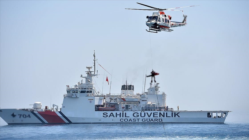 Suriye açıklarında bir gemide 1,5 tonun üzerinde esrar ele geçirildi!