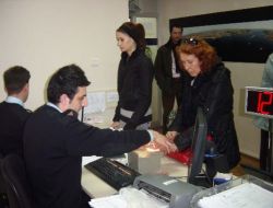 Pasaport ve Trafik Tescilde 'ONLİNE' Dönem