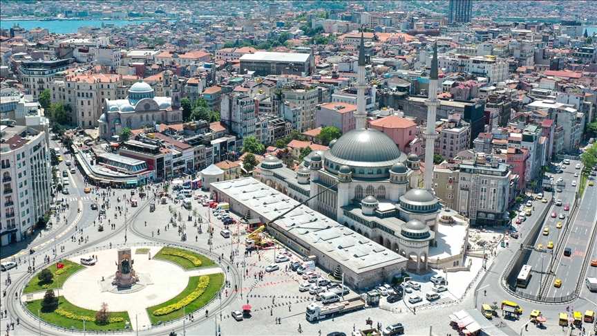 Taksim'e yapılan cami yarın açılıyor!