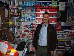 Kameradan Korkmayan Hırsızlar 20 Bin Tl'lik Sigara, Kontör Ve Kasadaki Parayı Aldı