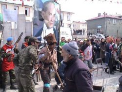Hanak'ın Temsili Kurtuluşu Vatandaşı Heyecanlandırdı
