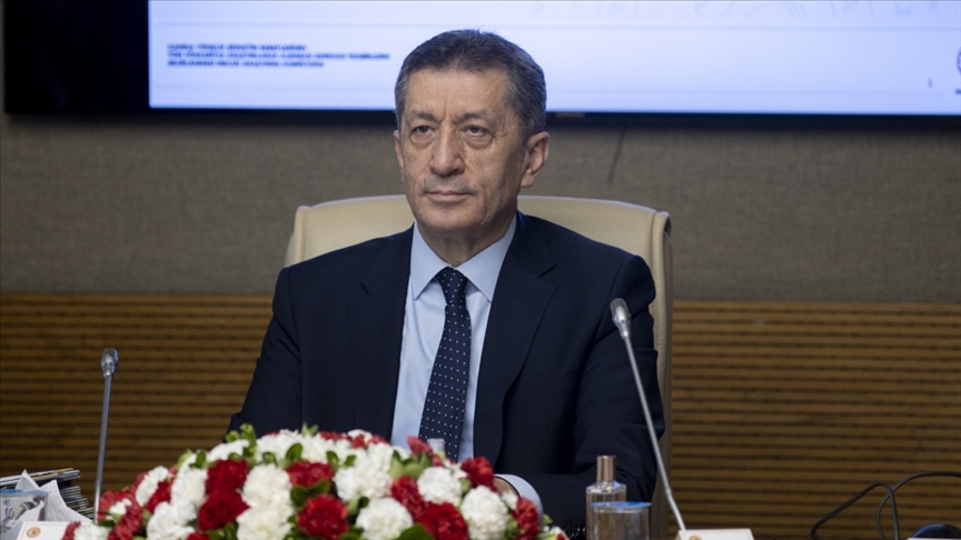 Milli Eğitim Bakanı Selçuk: Okulların eylül başında açılmasını istiyoruz