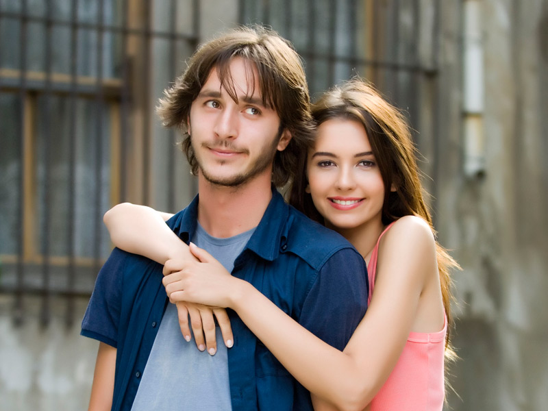 ES-ES SHOW TV'DE BAŞLIYOR!!