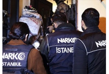 İst. Emniyeti'nden 'Uyuşturucu' Operasyonu