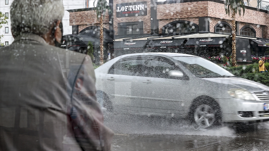 Ankara'da sağanak etkili oldu!