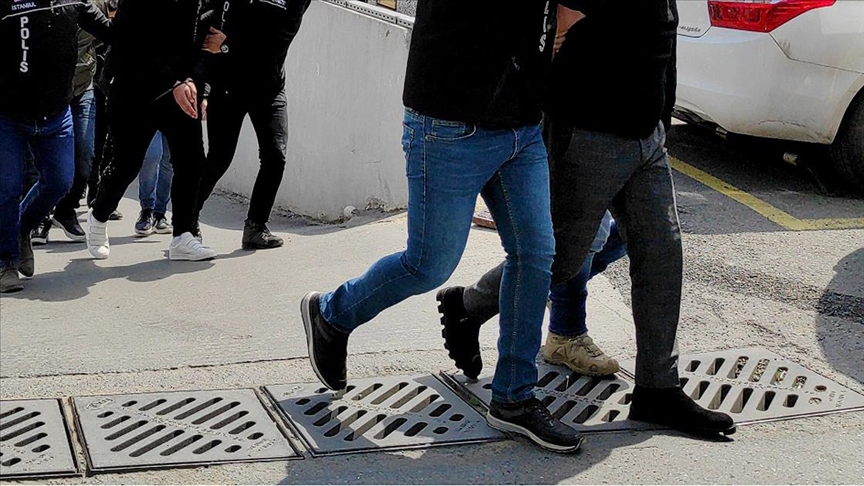 Elebaşılığını Sedat Peker'in yaptığı suç örgütüne operasyonda 10 kişi gözaltına alındı