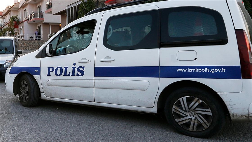 İzmir’deki FETÖ operasyonunda firari Munise Gülen yakalandı