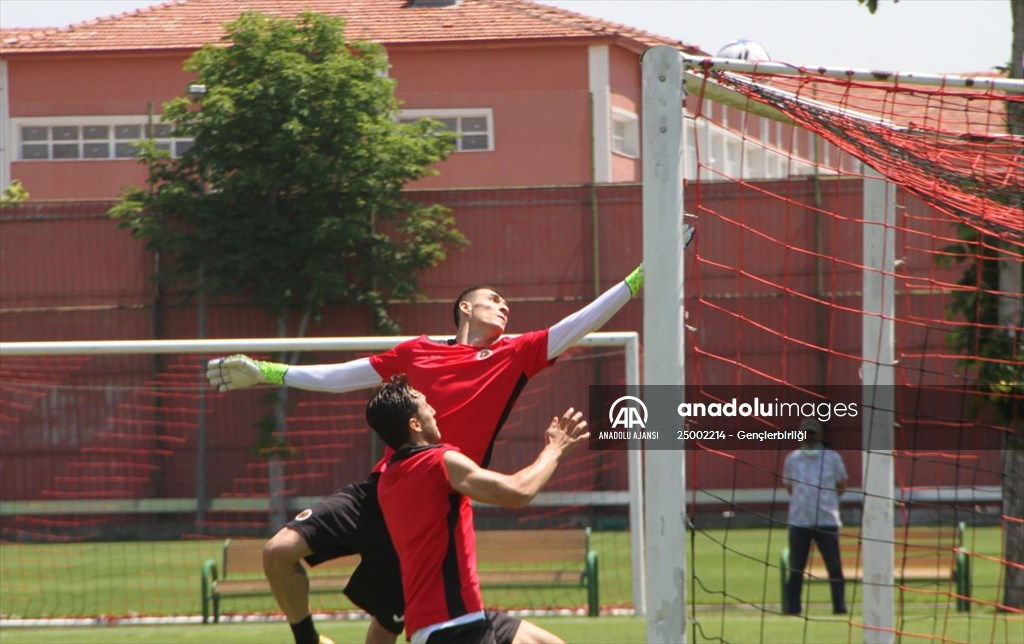 Gençlerbirliği yeni sezon hazırlıklarını sürdürdü