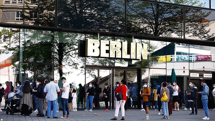 Almanya’da Delta varyantı baskın tür oldu!