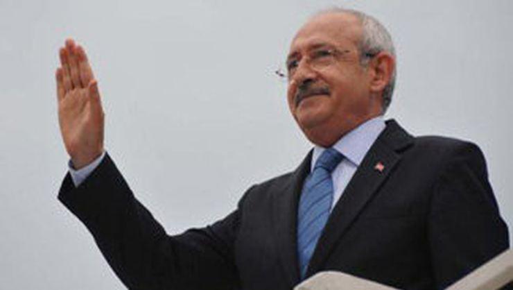 CHP Genel Başkanı Kılıçdaroğlu Başpehlivan Ali Gürbüz'ü tebrik etti