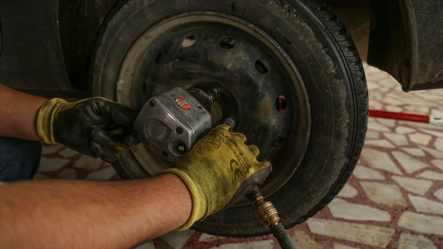 Kurban Bayramı tatilinde yola çıkacaklara 'lastik basıncı' uyarısı
