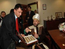 Temsili Yıldırım Beyazıt Han'dan Yıldırım Belediyesi'ne Teşekkür Ziyareti