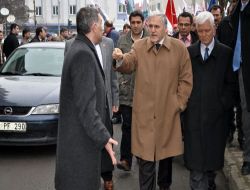 Disk Genel Başkanı Çelebi, İşten Çıkarılan İşçilere Destek İçin Çorlu'ya Geldi